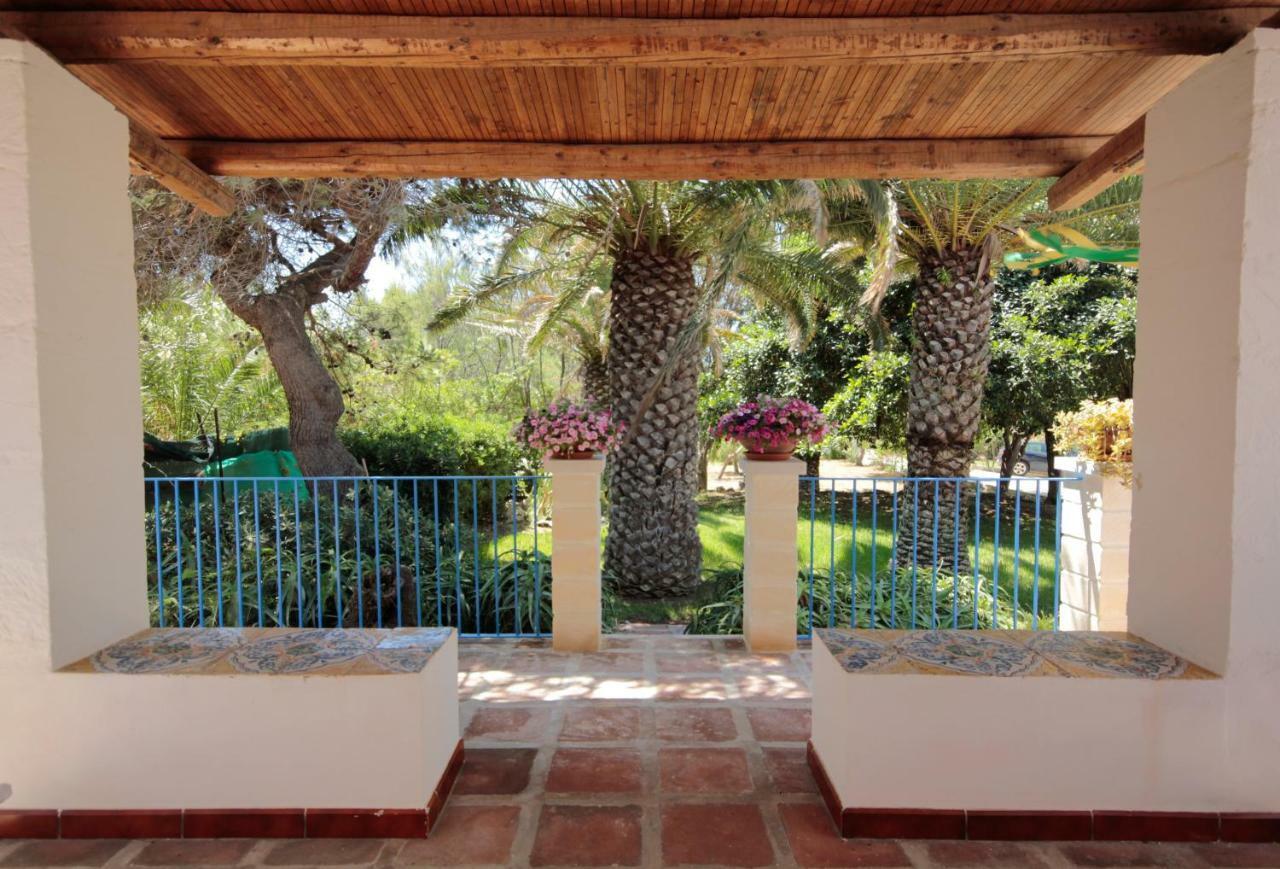 Villa Delle Terrazze ปุนตาเซกกา ภายนอก รูปภาพ