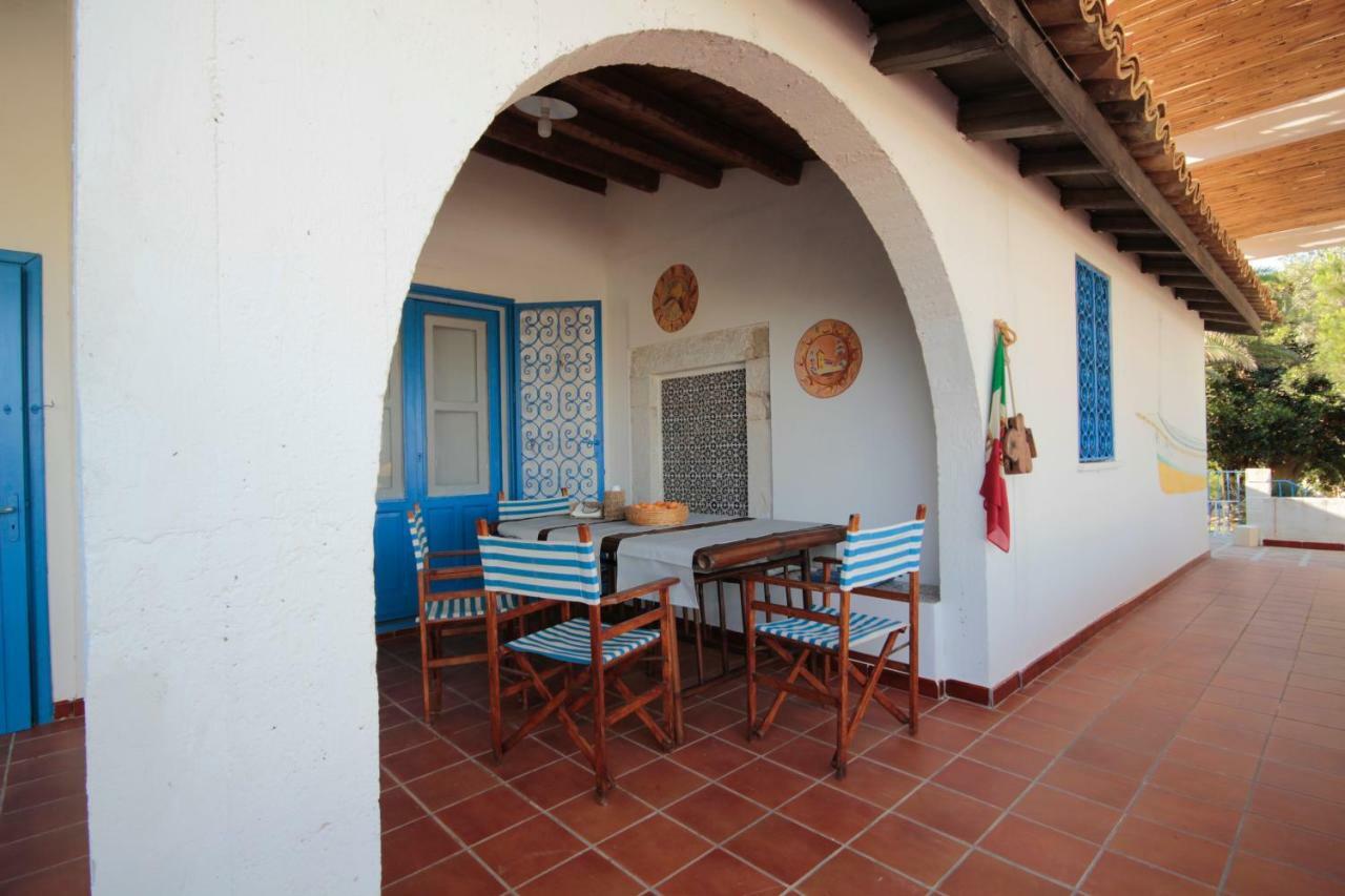 Villa Delle Terrazze ปุนตาเซกกา ภายนอก รูปภาพ