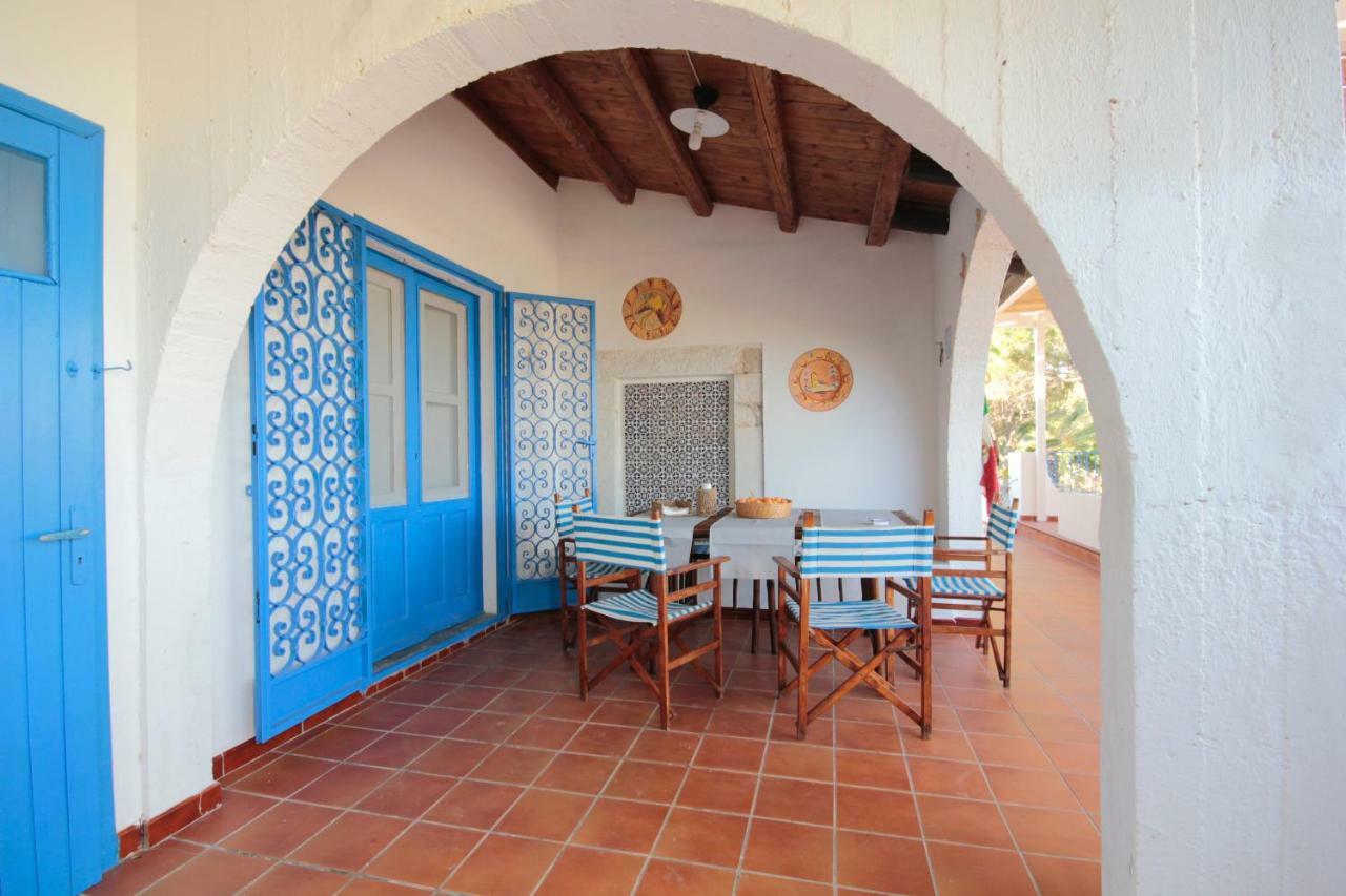 Villa Delle Terrazze ปุนตาเซกกา ภายนอก รูปภาพ